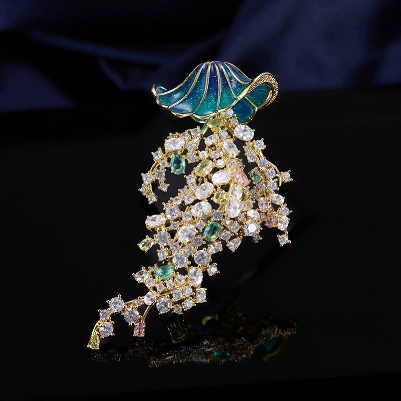 Broche de água-viva com zircôn - Luxury Lifestyle Jewelry avaliação e preço