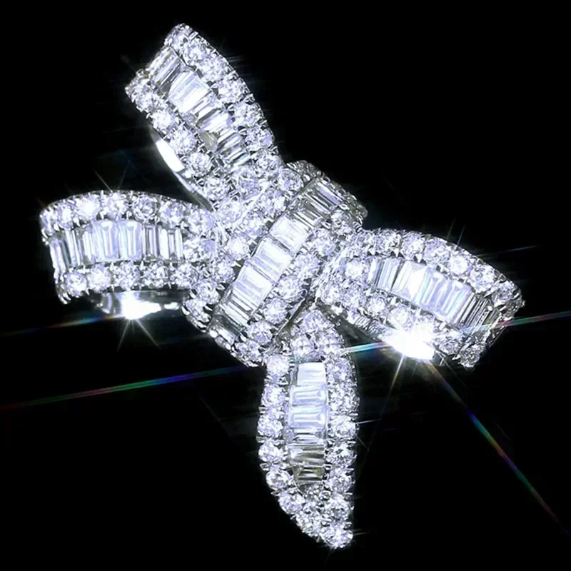 Anéis Femininos de Zircônia Cú - Luxury Lifestyle Jewelry avaliação e preço